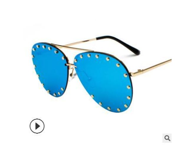 2019 new star with fashion retro riveted sunglasses, sun-glasses with frog lenses, male and female punk sunglasses, Black
2019 new star with fashion retro riveted sunglasses, sun-glasses with frog lenses, male and female punk sunglasses, Black