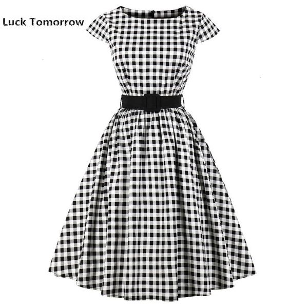 s-4xl plus size women clothing summer retro 50s 60s plaid dress female rockabilly party dresses vintage tunic vestidos 2019, Black;gray
s-4xl plus size women clothing summer retro 50s 60s plaid dress female rockabilly party dresses vintage tunic vestidos 2019, Black;gray