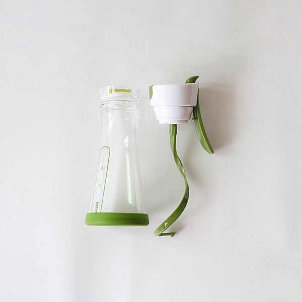 multifunctional coffee maker manual stir cup plastic juice milk shaker shaking cup spiral mixing cup portable kitchen drinkware
multifunctional coffee maker manual stir cup plastic juice milk shaker shaking cup spiral mixing cup portable kitchen drinkware