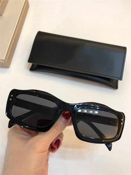 the latest fashion designer sunglasses square small frame 00356 uv protection 400 lens with original box, White;black
the latest fashion designer sunglasses square small frame 00356 uv protection 400 lens with original box, White;black