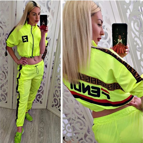 women fendi fendi горячий стиль женская новая лента спортивный женский спортивный костюм короткие куртки письмо сращивание длинные брюки кос, Gray
women fendi fendi горячий стиль женская новая лента спортивный женский спортивный костюм короткие куртки письмо сращивание длинные брюки кос, Gray