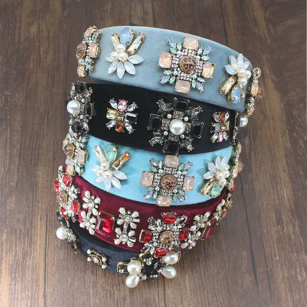 Luxury Vintage Velvet Hair Accessories Red Black Crystal Baroque Hairband Elegant Rhinestone pearl Headband For Women wedding
Luxury Vintage Velvet Hair Accessories Red Black Crystal Baroque Hairband Elegant Rhinestone pearl Headband For Women wedding