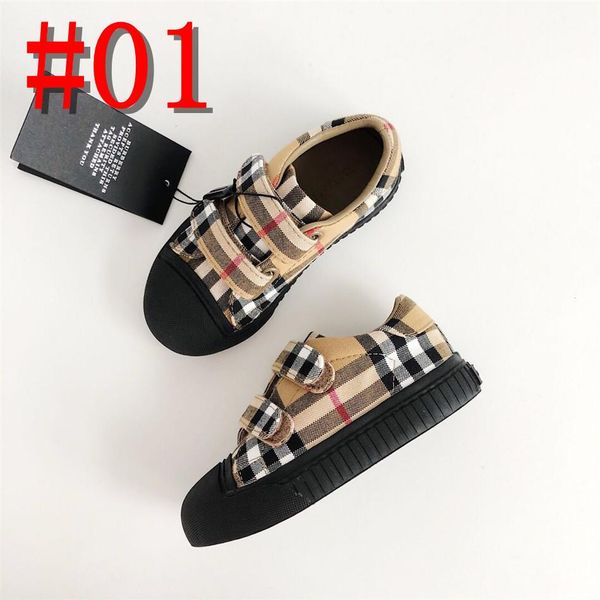 20ss spring canvas kids shoes sneakers running sports girls shoes breathable knitting casual children shoes with box, Black;red
20ss spring canvas kids shoes sneakers running sports girls shoes breathable knitting casual children shoes with box, Black;red