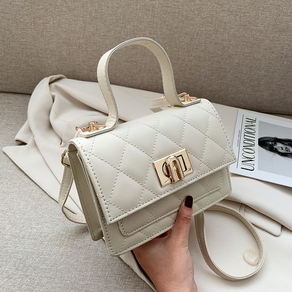 handbag women's elegant simple fashion small square bag high-grade graceful rhombus bag
handbag women's elegant simple fashion small square bag high-grade graceful rhombus bag