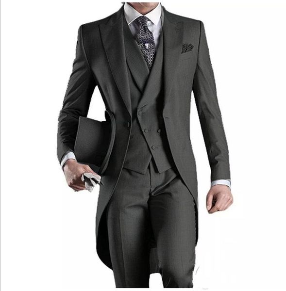 peak lapel wedding tuxedos slim fit suits for men groomsmen suit three pieces prom formal suits (jacket+pants+vest+tie) 115, Black;gray
peak lapel wedding tuxedos slim fit suits for men groomsmen suit three pieces prom formal suits (jacket+pants+vest+tie) 115, Black;gray