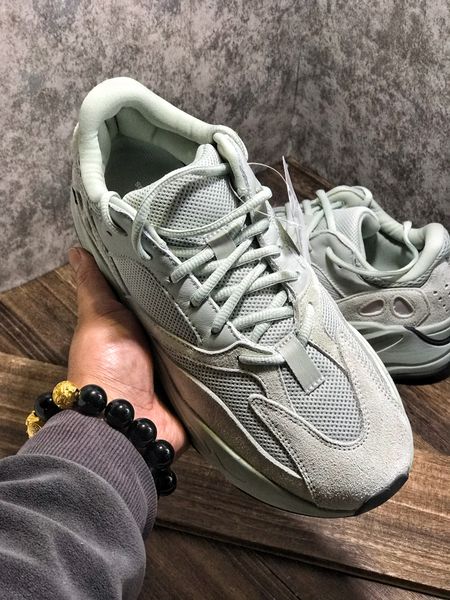 700 wave runner geode tatic mauve alt olid grey inertia 700 kanye we t men women hoe port neaker 36 46
700 wave runner geode tatic mauve alt olid grey inertia 700 kanye we t men women hoe port neaker 36 46