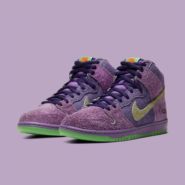 2020 authentic sb dunk high purple skunk cw9971-500 mens womens running shoes sports sneakers, Black
2020 authentic sb dunk high purple skunk cw9971-500 mens womens running shoes sports sneakers, Black