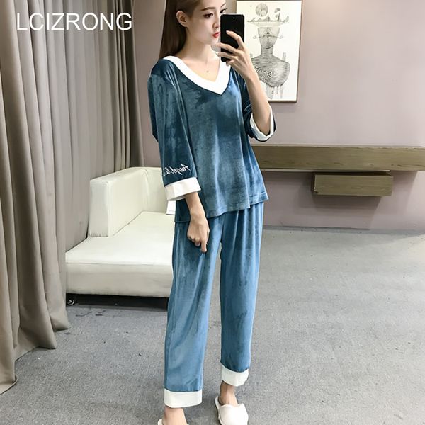 spring fashion velvet pajamas set women v-neck three quarter sleeve long pants elegant ladies home clothes, Black;red
spring fashion velvet pajamas set women v-neck three quarter sleeve long pants elegant ladies home clothes, Black;red