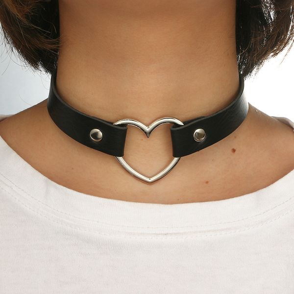 zvzo trendy punk gothic leather heart studded choker necklace girl vintage charm round collar necklaces women jewelry gift, Golden;silver
zvzo trendy punk gothic leather heart studded choker necklace girl vintage charm round collar necklaces women jewelry gift, Golden;silver