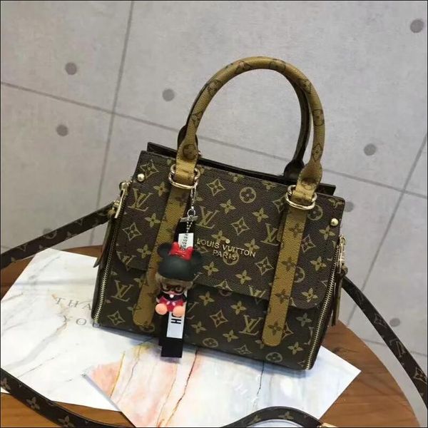 New fashion female slung shoulder bag versatile simple handbag name shoulder bag custom hand bag Women's handbags Lady purse wallets K056
New fashion female slung shoulder bag versatile simple handbag name shoulder bag custom hand bag Women's handbags Lady purse wallets K056