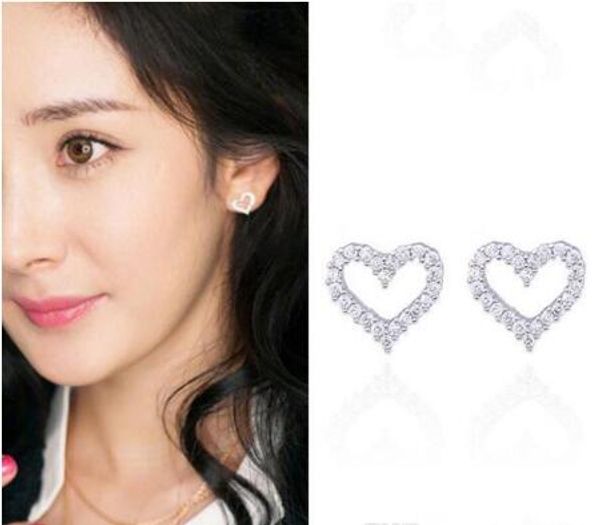 heart-shaped pierced earrings with simple love and creative earrings 20pcs/lot w893, Golden;silver
heart-shaped pierced earrings with simple love and creative earrings 20pcs/lot w893, Golden;silver