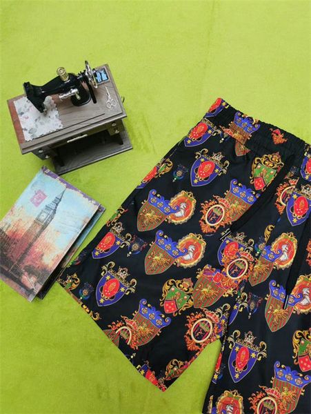 men's shorts men's fashion shorts summer printed casual men's short sweatpants drawstring casual cdesigner shorts made in ita, White;black
men's shorts men's fashion shorts summer printed casual men's short sweatpants drawstring casual cdesigner shorts made in ita, White;black