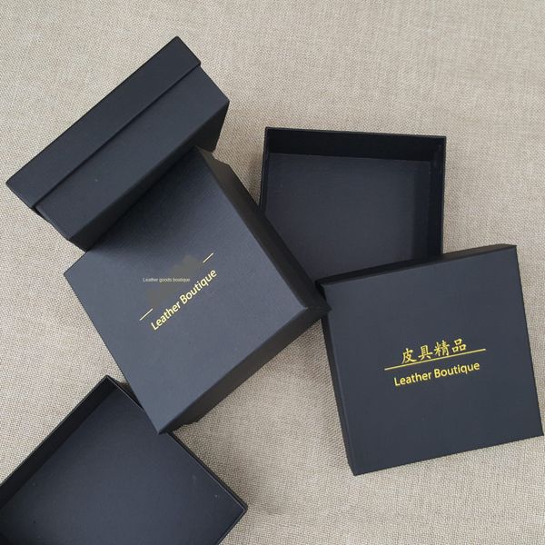 wrapping paper belt wrapping paper tiandi cover box packaging carton gilding belt packaging gift box, Slivery;black
wrapping paper belt wrapping paper tiandi cover box packaging carton gilding belt packaging gift box, Slivery;black