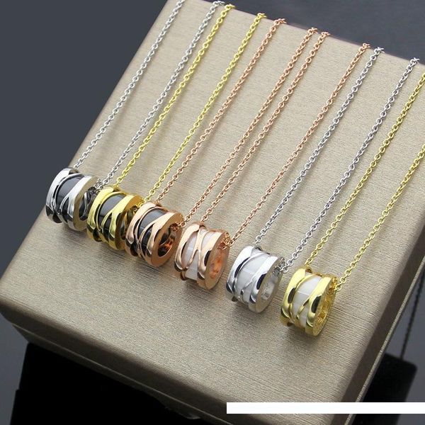 18k yellow rose white gold plated ceramics pendant necklaces for women new arrival selling luxury fashion jewelry wholesale
18k yellow rose white gold plated ceramics pendant necklaces for women new arrival selling luxury fashion jewelry wholesale