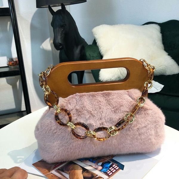 ladies hand bags 2019 autumn and winter soft fur shoulder bags for ladies wood clip handbags high capacity totes
ladies hand bags 2019 autumn and winter soft fur shoulder bags for ladies wood clip handbags high capacity totes