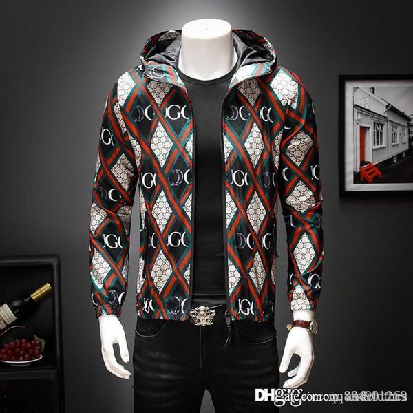 2019 new men's designer jacket luxury jacket chaqueta de hombre zipper letter printing long-sleeved men's outdoor leisure, Black;brown
2019 new men's designer jacket luxury jacket chaqueta de hombre zipper letter printing long-sleeved men's outdoor leisure, Black;brown