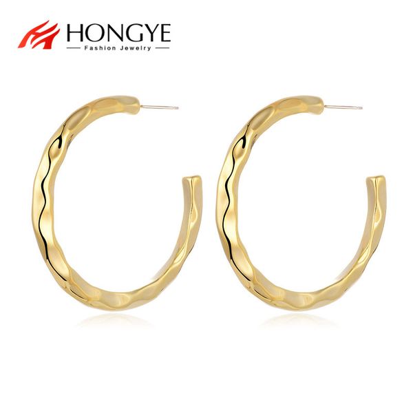 hongye 2020 new design gold color sparkling large circle geometric round hoop earrings for women girl wedding party jewelry, Golden;silver
hongye 2020 new design gold color sparkling large circle geometric round hoop earrings for women girl wedding party jewelry, Golden;silver