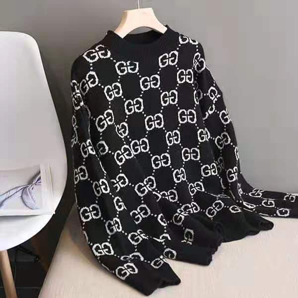 europe station spring 2020 new fashion style large version of the alphabet color sweater pullover lazy sweater fashion for women, White;black
europe station spring 2020 new fashion style large version of the alphabet color sweater pullover lazy sweater fashion for women, White;black