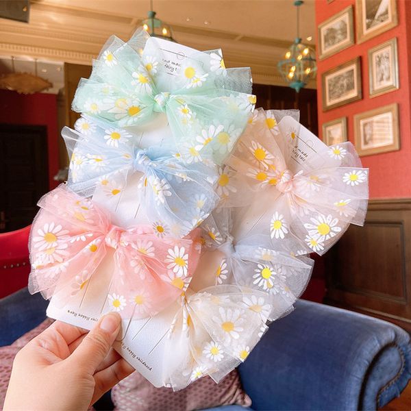 2020 new korean children's hair accessories hairpins fashion sweet girl princess daisy flower yarn bow duckbill clip headdress, Slivery;white
2020 new korean children's hair accessories hairpins fashion sweet girl princess daisy flower yarn bow duckbill clip headdress, Slivery;white