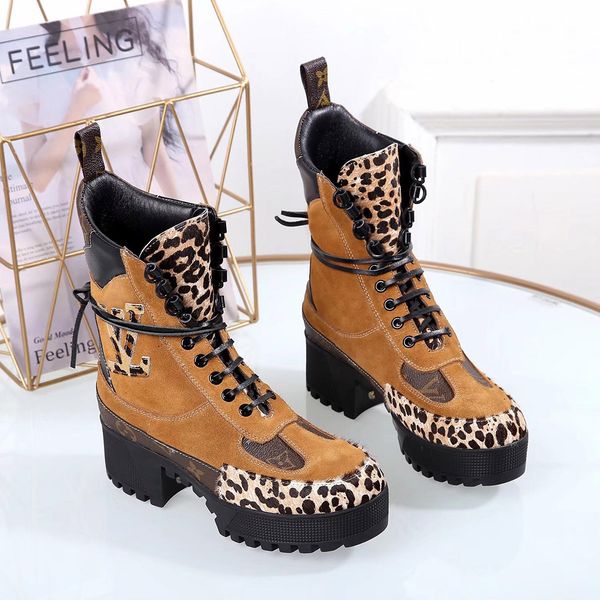 2019 new brand women's boots leather winter warm shoes motorcycle fashion classic ankle boots fur oxford shoes waterproof non-slip
2019 new brand women's boots leather winter warm shoes motorcycle fashion classic ankle boots fur oxford shoes waterproof non-slip