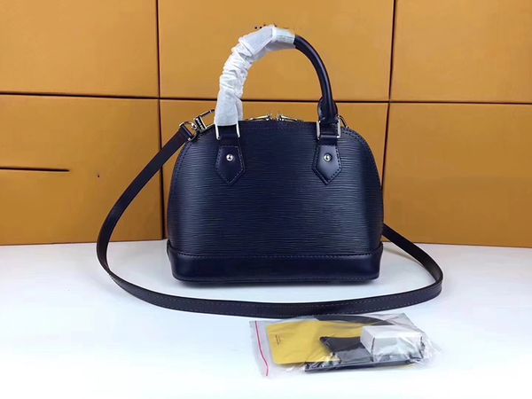 women designer handbags shell bags luxury tote clutch crossbody shoulder bags 2019 classical style ladies purses good quality pu leather
women designer handbags shell bags luxury tote clutch crossbody shoulder bags 2019 classical style ladies purses good quality pu leather