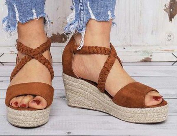 2020 plus size women wedge sandals ankle buckles platform sandals female summer shoes high heels shoes sandalia, Black
2020 plus size women wedge sandals ankle buckles platform sandals female summer shoes high heels shoes sandalia, Black
