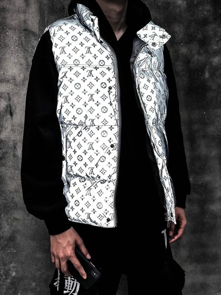 2019 classic brand women and men vest warm comfortable high collar 3m reflective outdoor sports cotton vest jacket, Black;white
2019 classic brand women and men vest warm comfortable high collar 3m reflective outdoor sports cotton vest jacket, Black;white