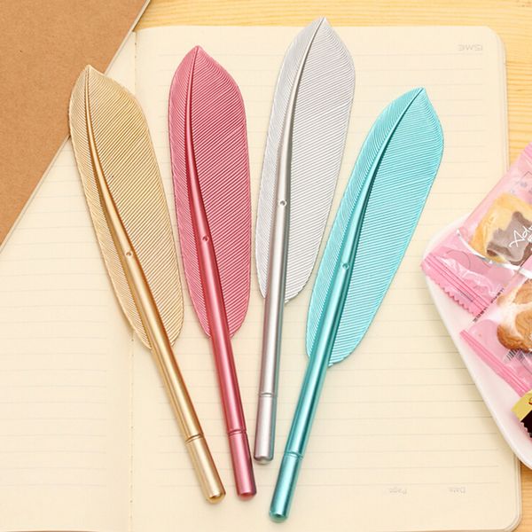 5pcs/set 0.38mm lovely korean style stationery novelty feather gel pens for writing black signature pen school office supplies
5pcs/set 0.38mm lovely korean style stationery novelty feather gel pens for writing black signature pen school office supplies
