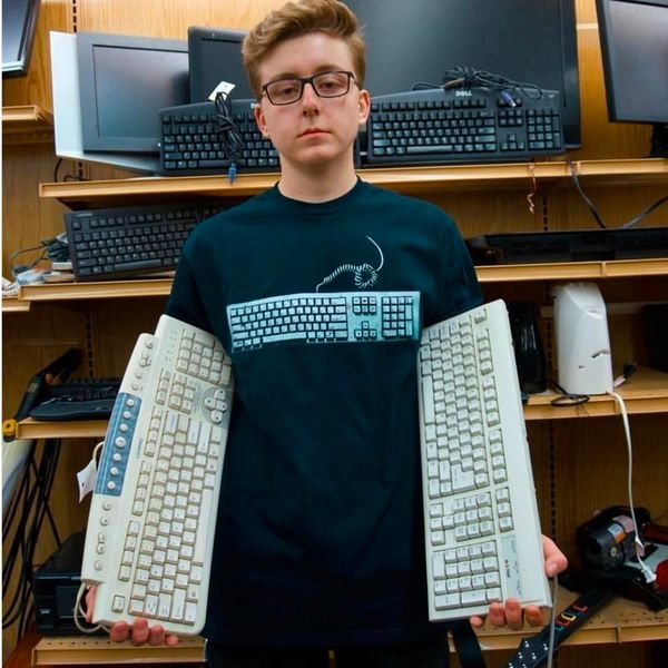 supreme 19ss box логотип клавиатура тройник печати мода мужчины женщины лето футболка простой уличный скейтборд дышащий повседневная коротки, White;black
supreme 19ss box логотип клавиатура тройник печати мода мужчины женщины лето футболка простой уличный скейтборд дышащий повседневная коротки, White;black