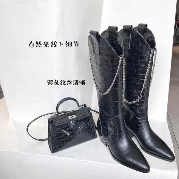high knee boots 2020 genuine cow leather boots women metal decoration long chain shoes top, Black
high knee boots 2020 genuine cow leather boots women metal decoration long chain shoes top, Black