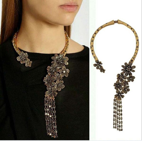 vintage statement open choker necklace women layered crystal flowers tassel necklace pendants large collar necklace 2019, Silver
vintage statement open choker necklace women layered crystal flowers tassel necklace pendants large collar necklace 2019, Silver