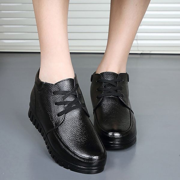 women's boots genuine leather lace up sturdy sole ankle boots for women rubber black winter woman sale
women's boots genuine leather lace up sturdy sole ankle boots for women rubber black winter woman sale
