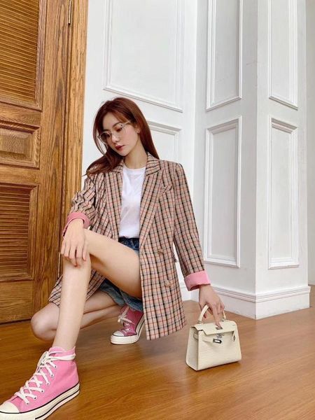 2020 sprng women plaid blazer jacket for ladies casual coat outerwear ddxgz2v 3.14, White;black
2020 sprng women plaid blazer jacket for ladies casual coat outerwear ddxgz2v 3.14, White;black