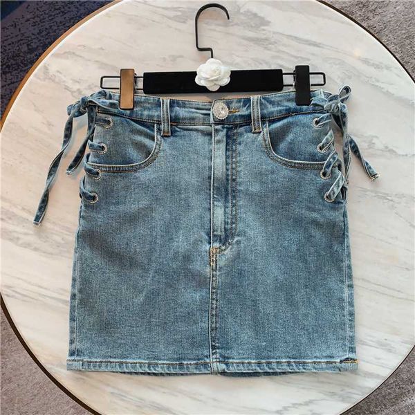 mini skirt for women summer new personality design side strap high waist wild denim skirt girls ladies one step straight skirts, Black
mini skirt for women summer new personality design side strap high waist wild denim skirt girls ladies one step straight skirts, Black