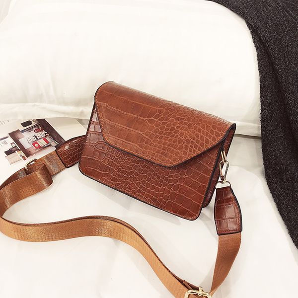 women's crocodile pattern designer luxury handbag 2019 pu leather women handbags shoulder alligator messenger bag
women's crocodile pattern designer luxury handbag 2019 pu leather women handbags shoulder alligator messenger bag
