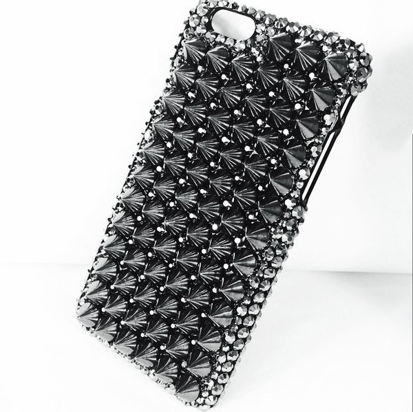 for iphone x phone case new cool rivet phone case punk drill all-inclusive phone case support 2pcs delivery
for iphone x phone case new cool rivet phone case punk drill all-inclusive phone case support 2pcs delivery