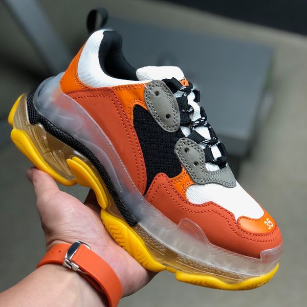 new designer sneakers women men fashion paris crystal bottom triple s 17fw luxury dad shoes vintage old grandpa trainer orange white
new designer sneakers women men fashion paris crystal bottom triple s 17fw luxury dad shoes vintage old grandpa trainer orange white