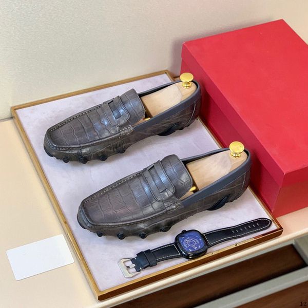 20ss luxury evening party blue metal tip crystal slip-on shoes men fashion dress shoes wedding prom banquet italian loafers gents, Black
20ss luxury evening party blue metal tip crystal slip-on shoes men fashion dress shoes wedding prom banquet italian loafers gents, Black