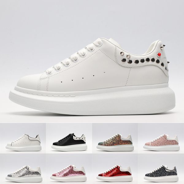2019 Trendy Designer Luxury Men Casual Shoes Women Triple Various colors Real Low Cut Leather Trainers Sport Sneakers Size 34-44
2019 Trendy Designer Luxury Men Casual Shoes Women Triple Various colors Real Low Cut Leather Trainers Sport Sneakers Size 34-44