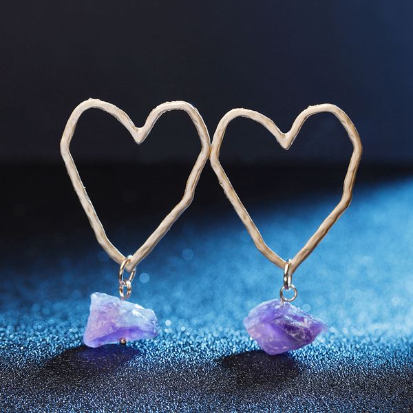 fashion geometric gold metal love heart dangle drop earrings for women natural druzy rock stone earrings party gift, Silver
fashion geometric gold metal love heart dangle drop earrings for women natural druzy rock stone earrings party gift, Silver
