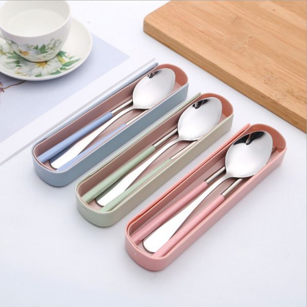 nordic portable two-piece creative cutlery knife fork box lunch portable kitchen tool
nordic portable two-piece creative cutlery knife fork box lunch portable kitchen tool