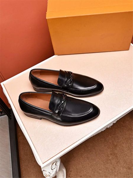new fashionable men's shoes in summer metal decoration of rubber bottom casual men's shoes l1 eur 39-45, Black
new fashionable men's shoes in summer metal decoration of rubber bottom casual men's shoes l1 eur 39-45, Black