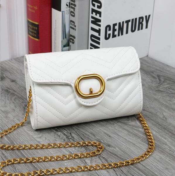 designer four colors woman fashion pu bag one shoulder cross chain bag 21.5*5*14cm
designer four colors woman fashion pu bag one shoulder cross chain bag 21.5*5*14cm