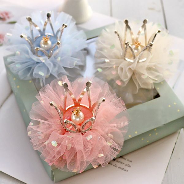 3pcs/lot korean laser dot mesh round hair bows princess pearl crown birthday party dance hair clips children accessories, Slivery;white
3pcs/lot korean laser dot mesh round hair bows princess pearl crown birthday party dance hair clips children accessories, Slivery;white