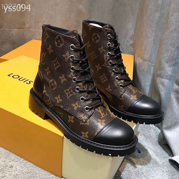 high-end generous martin boots female 2019 new british wind short boots women's net red boots women's winter wild flat short boot, Black
high-end generous martin boots female 2019 new british wind short boots women's net red boots women's winter wild flat short boot, Black
