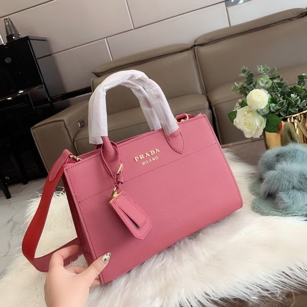 2020 women restore original price tomorrow luxury louis vuitton prada backpack mini pu leather backpacks, Black;white
2020 women restore original price tomorrow luxury louis vuitton prada backpack mini pu leather backpacks, Black;white