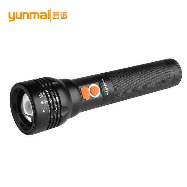 new pattern t6 flexible zoom light flashlight led household portable outdoors illuminating lamp flashlight
new pattern t6 flexible zoom light flashlight led household portable outdoors illuminating lamp flashlight