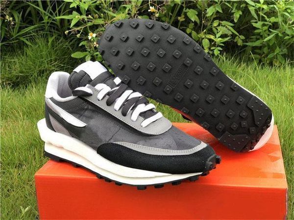 2019 аутентичные sacai x ldv вафельный daybreak черный белый серый розовый зеленый ldwaffle кроссовки спорта на открытом воздухе кроссовки с
2019 аутентичные sacai x ldv вафельный daybreak черный белый серый розовый зеленый ldwaffle кроссовки спорта на открытом воздухе кроссовки с