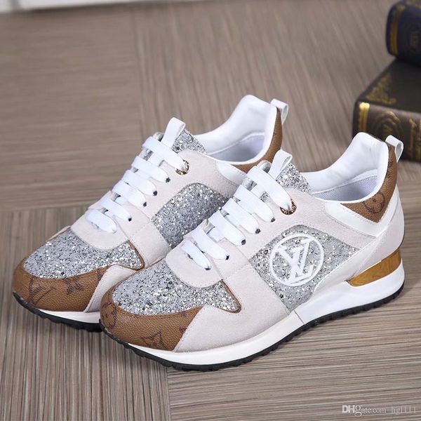 2019 autumn and winter new outdoor flats women's super fire sports shoes leather casual low-sneakers wild breathable lace-up shoes
2019 autumn and winter new outdoor flats women's super fire sports shoes leather casual low-sneakers wild breathable lace-up shoes