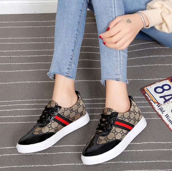 2019 pring autumn women flat fa hion round toe female lace up loafer leather neaker ca ual hoe port hoe
2019 pring autumn women flat fa hion round toe female lace up loafer leather neaker ca ual hoe port hoe